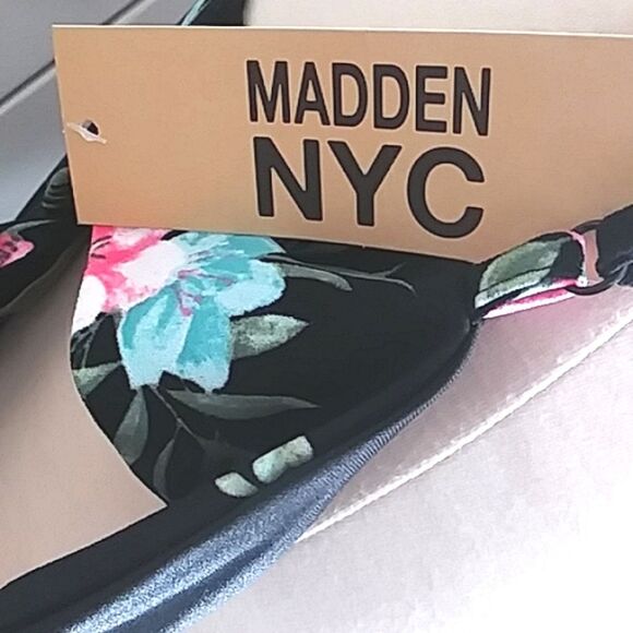 Madden NYC Tropical Flowers Bare Midriff Romper - Picture 10 of 13